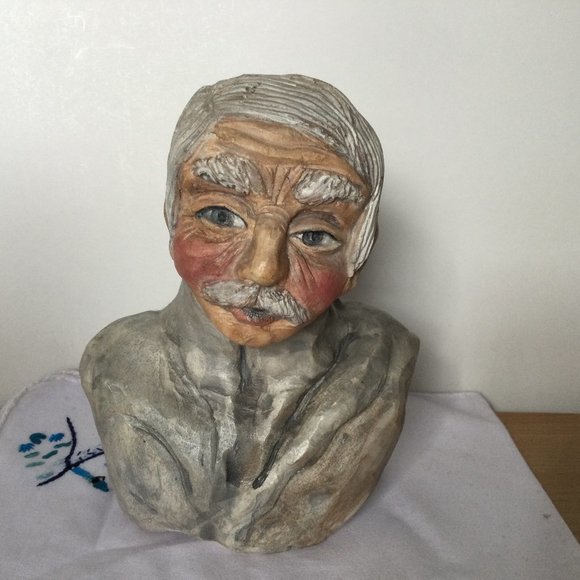 Vintage Figurine statue sculpture old man head very detailed artist signed rare - Picture 1 of 7